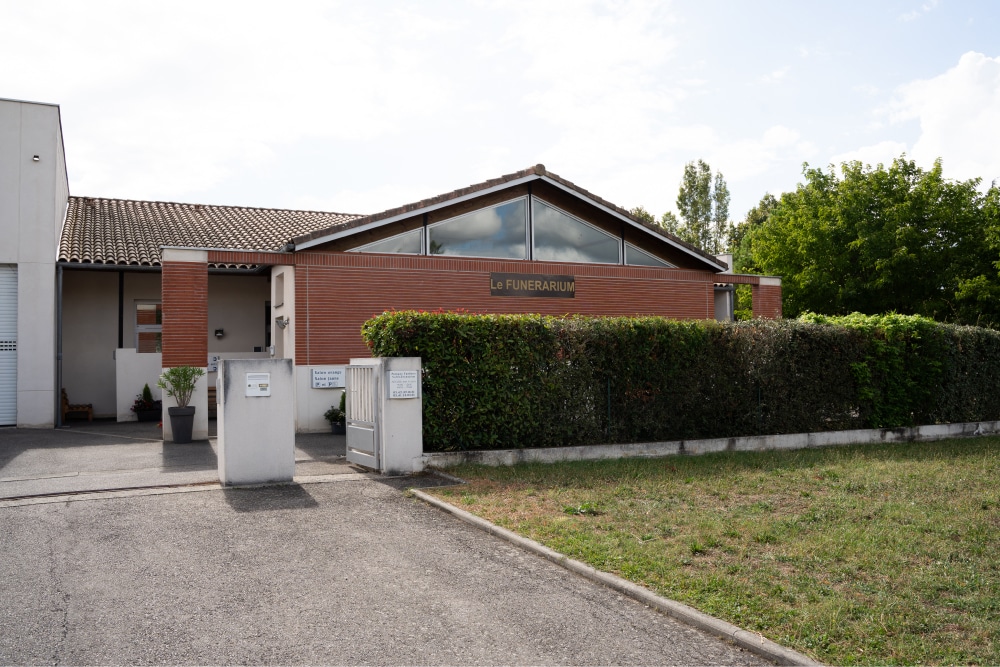 pompes funèbres gimenez funérarium à saint jean extérieur
